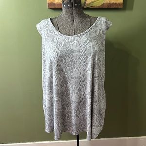 Stretchy snake skin print tank top